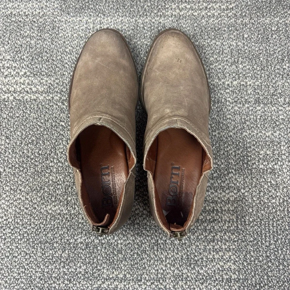 Born Kerri Ankle Booties Taupe Distressed Leather Back Zip Womens 7 F33617